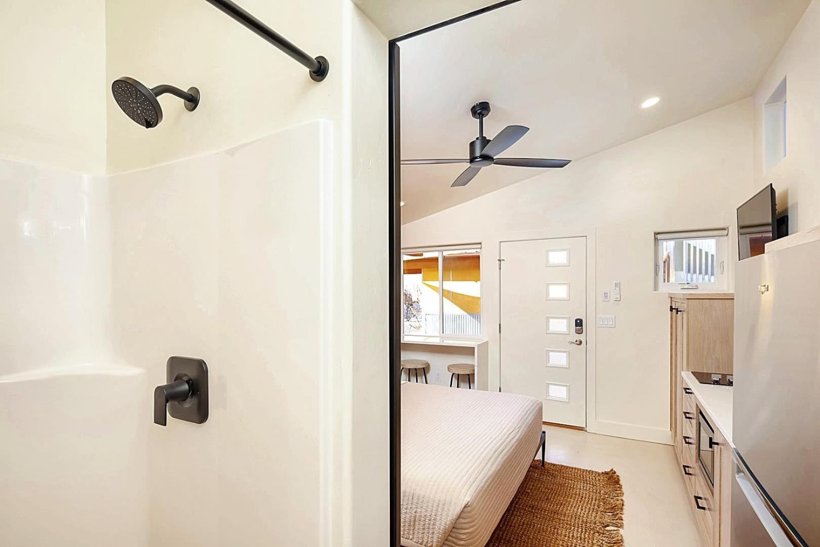 Downtown Kokopelli West 4 - Newly Remodeled Stylish Studio モアブ エクステリア 写真