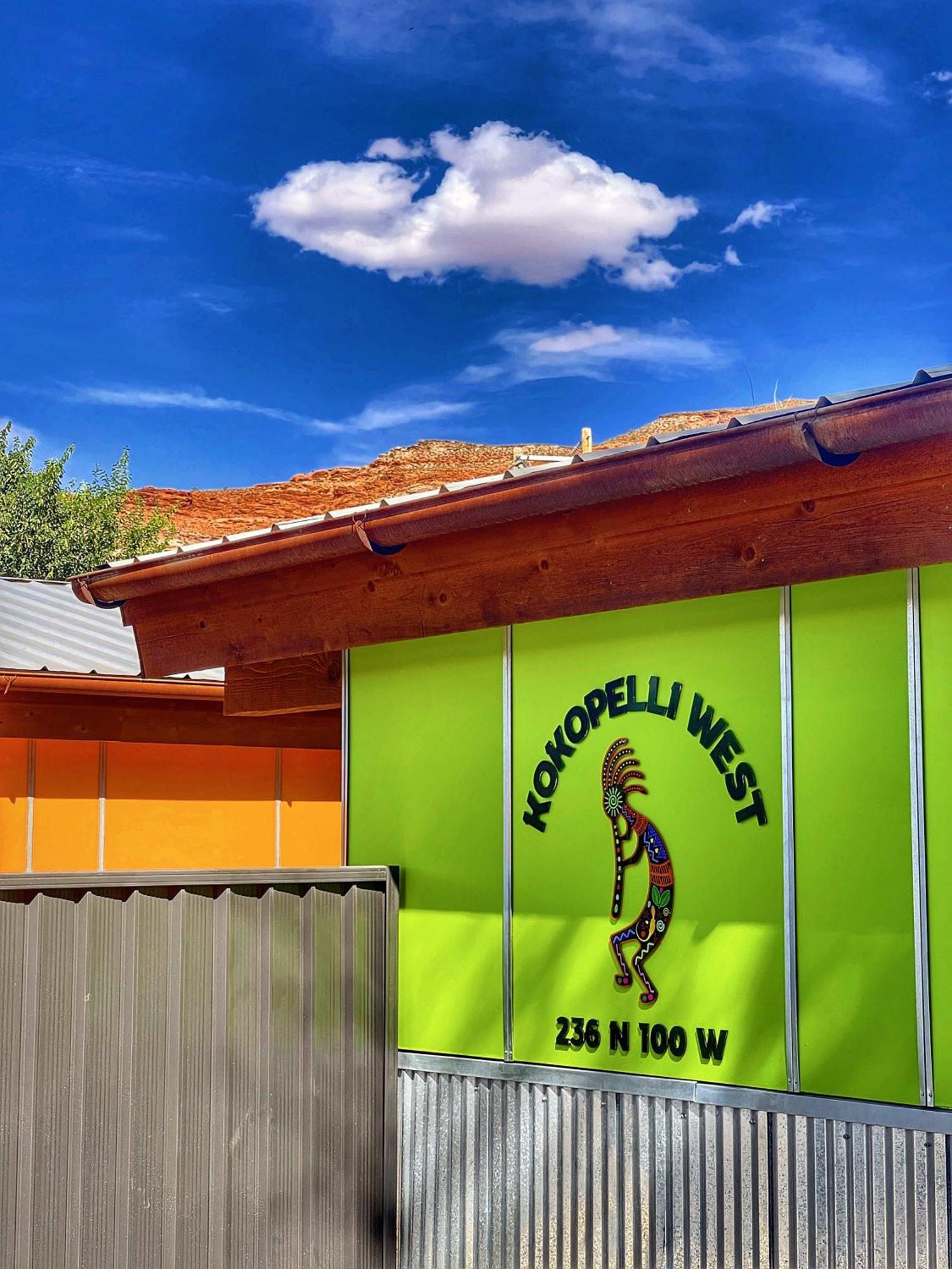 Downtown Kokopelli West 4 - Newly Remodeled Stylish Studio モアブ エクステリア 写真